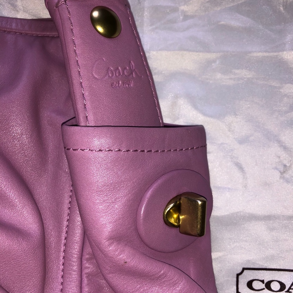 Retail Coach Purse EUC - Picture 5 of 8